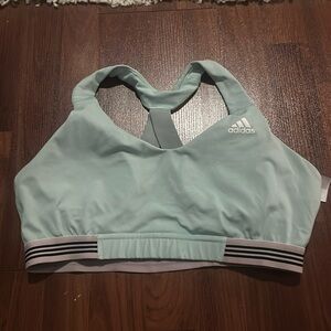 Adidas sports bra size extra large